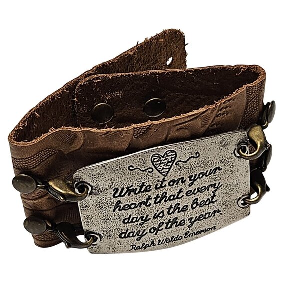 Handcrafted Leather Cuff Bracelet Etched Plate Emerson Write It On Your Heart - Picture 1 of 5